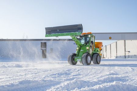 avant_puskulevy_dozer_blade_web_4.jpg