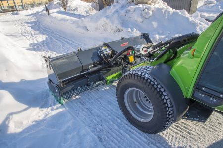 zoom snow plow A425180_3.jpg